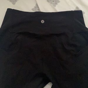 Size 8 Lululemon Leggings - side pockets.